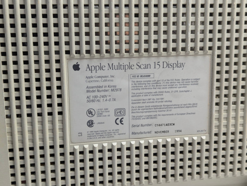 Apple Multiple Scan 15 Display CRT Monitor M2978  Q-