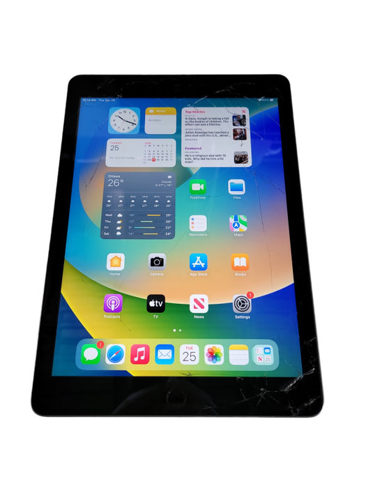 Apple iPad 5th Gen 32GB (A1822) - READ Î