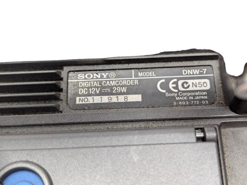Sony DNW-7 Digital Camcorder Betacam SX PowerHAD Please READ  -