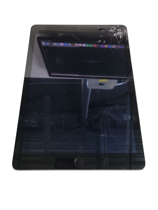 Apple iPad 5th Gen 32GB (A1822) - READ Î