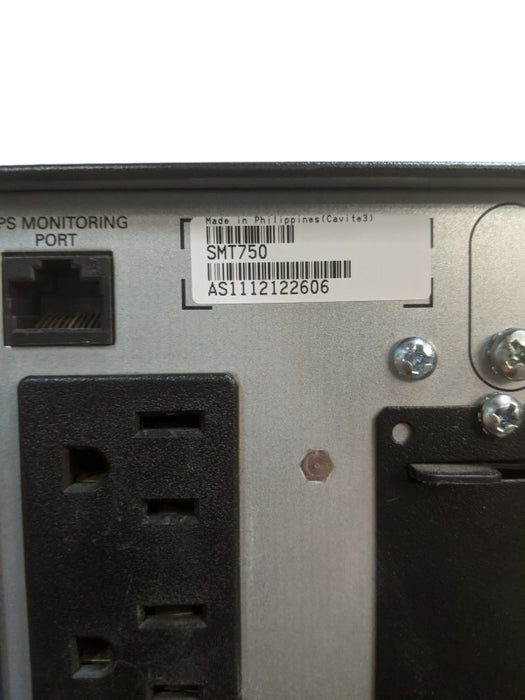 APC Smart-UPS 750 with Battery
