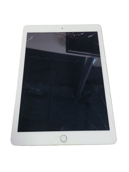 Apple iPad 5th Gen 32GB (A1822) - READ Î