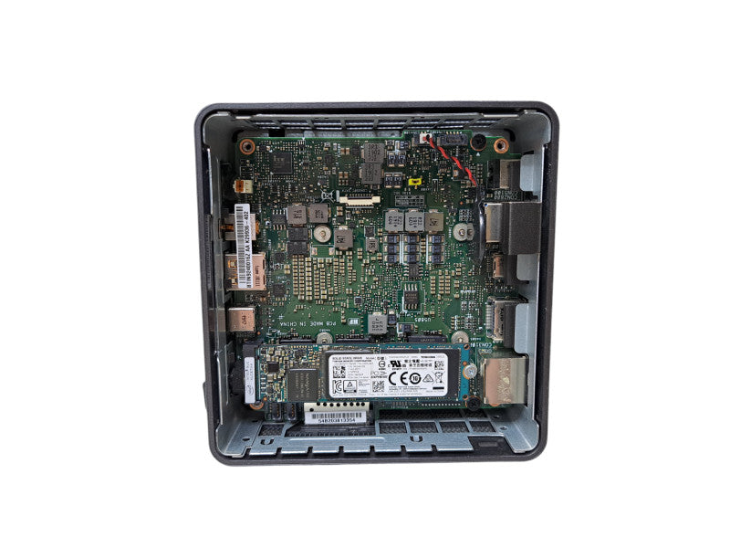 Intel NUC8 Mainsteam | Core i7-8565U @ 1.80GHz 4-Core, 8GB DDR4, 256GB NVMe