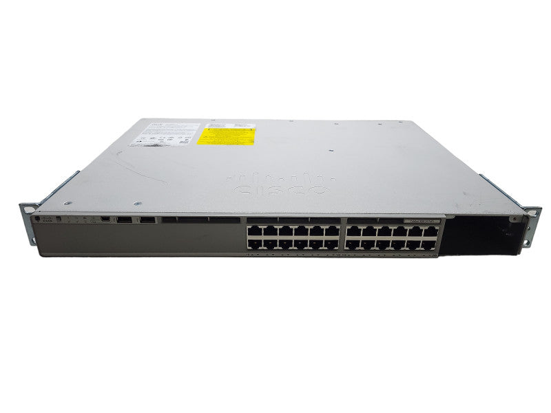 Cisco C9200-24P-E Catalyst 24-Port PoE+ Switch READ $