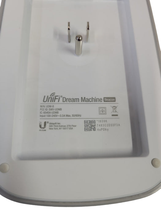 Ubiquiti UniFi BeaconHD Dual Band 802.11ac 4x4 MU-MIMO Mesh Point Q%