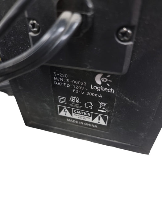 Logitech S220 Computer Speakers| Read Please