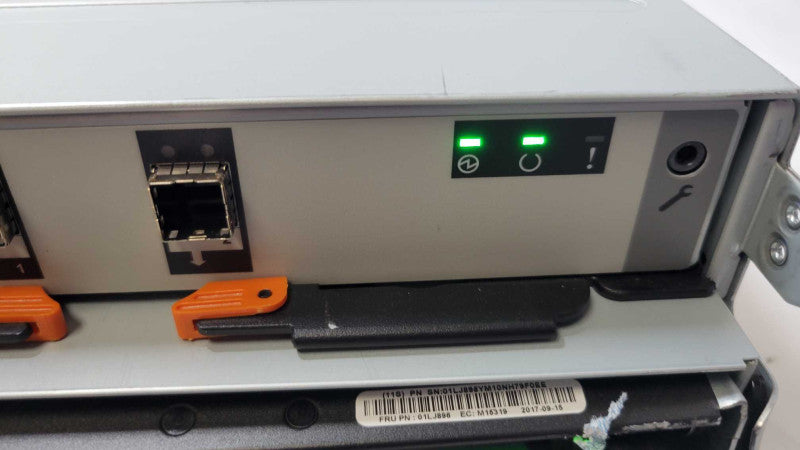 IBM 2076-AFF V7000F Storwize SFF Expansion Enclosure