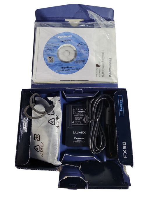 Panasonic LUMIX DMC-FX30 7.2MP Digital Camera - Blue !