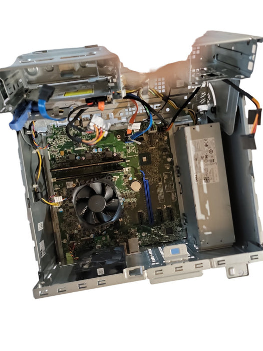 DELL OPTIPLEX 3060 MT I3 - 8100 CPU @ 3.60GHz 16GB DDR4 Ram Î¸