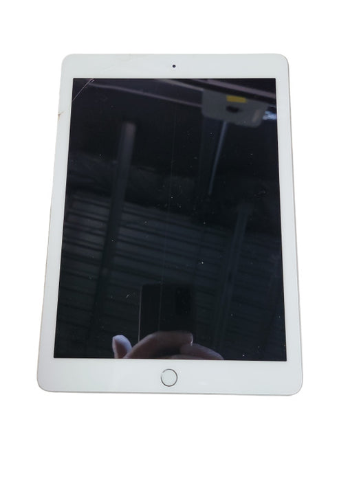 Apple iPad 6th Gen 32GB (A1893) - READ Î