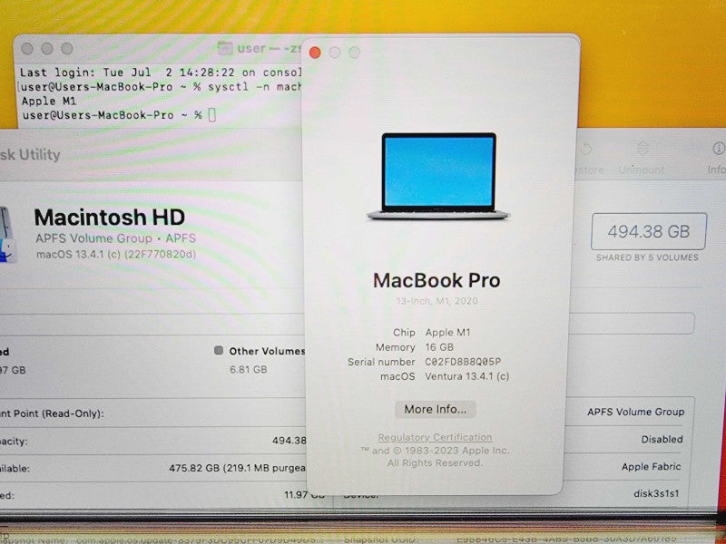 Apple Macbook Pro 2020 13\\" 8-Core M1 @ 3.2GHz 16GB Ram 512GB SSD [Read] (