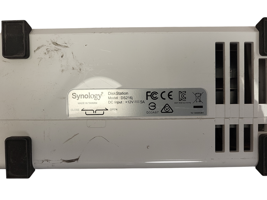 Synology DiskStation DS216j 2-Bay NAS DSM 7.1 w/ 2x 4TB HDD No AC $