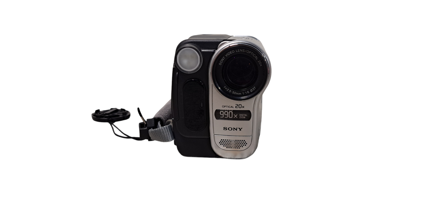 Sony Handycam CCD-TRV138 Camcorder Video Hi8 Nightshot 8mm Camera Q