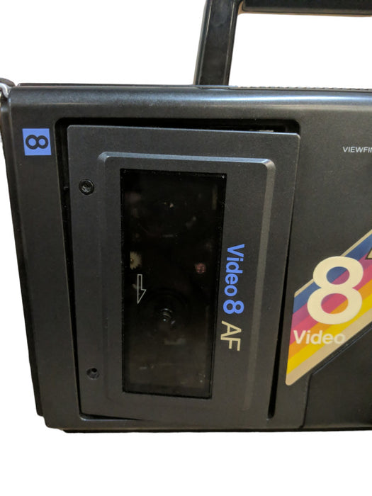 SONY CCD-V8AF Video8 8mm Video Player Camera Camcorder with Accessories