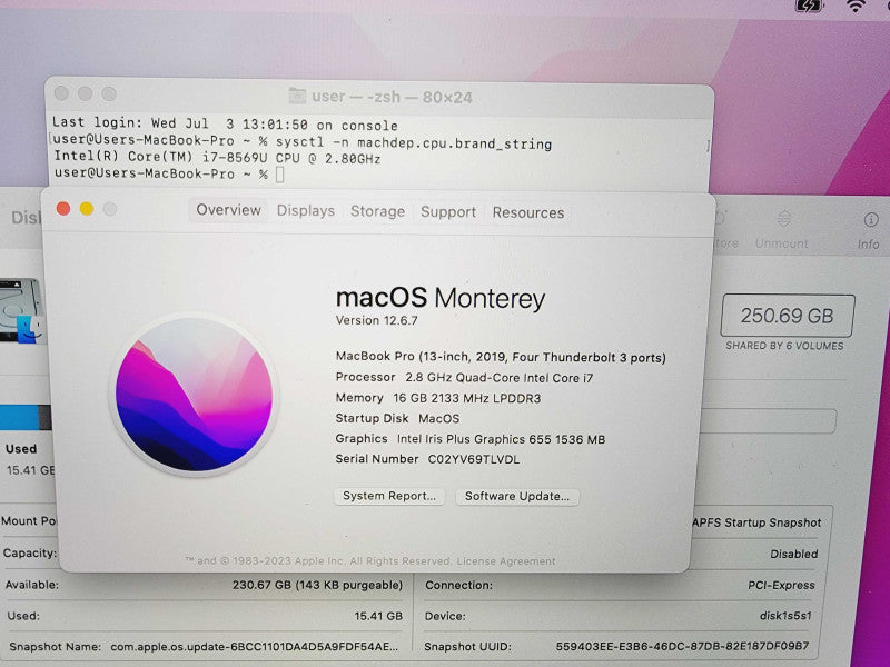 Apple Macbook Pro 2019 13\\" 4-Core i7-8569U @ 2.8GHz 16GB DDR3 250GB SSD (