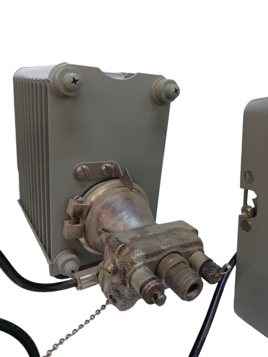 Bird Electronic Corp Termaline Wattmeter 50 OHMS  Model:6104 =