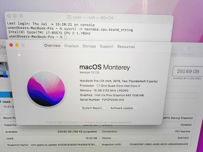 Apple Macbook Pro 2019 13\\" 4-Core i7-8557U @ 1.7GHz 16GB DDR3 250GB SSD (