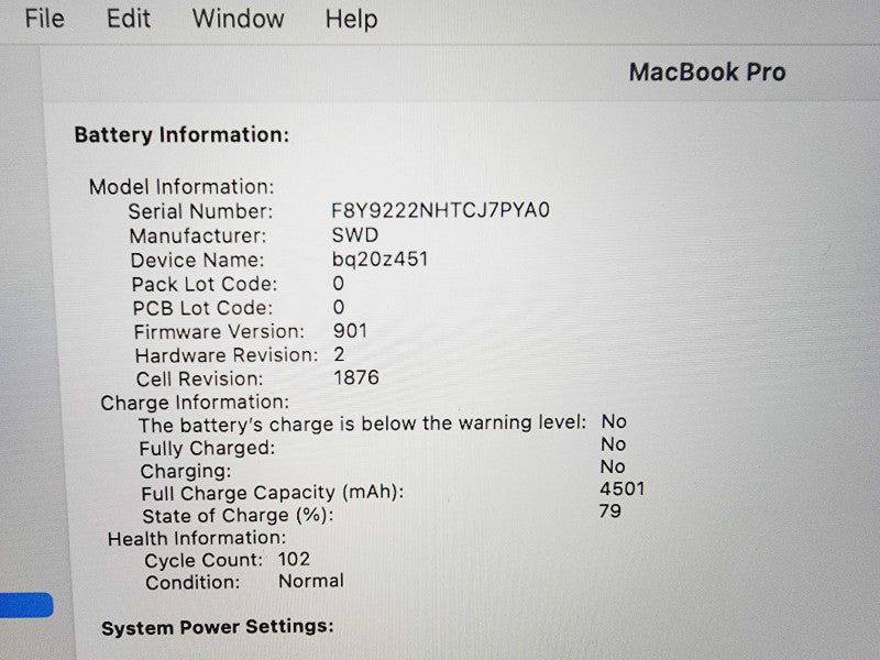 Apple Macbook Pro 2018 13\\" 4-Core i7-8559U @ 2.7GHz 16GB DDR3 256GB SSD (