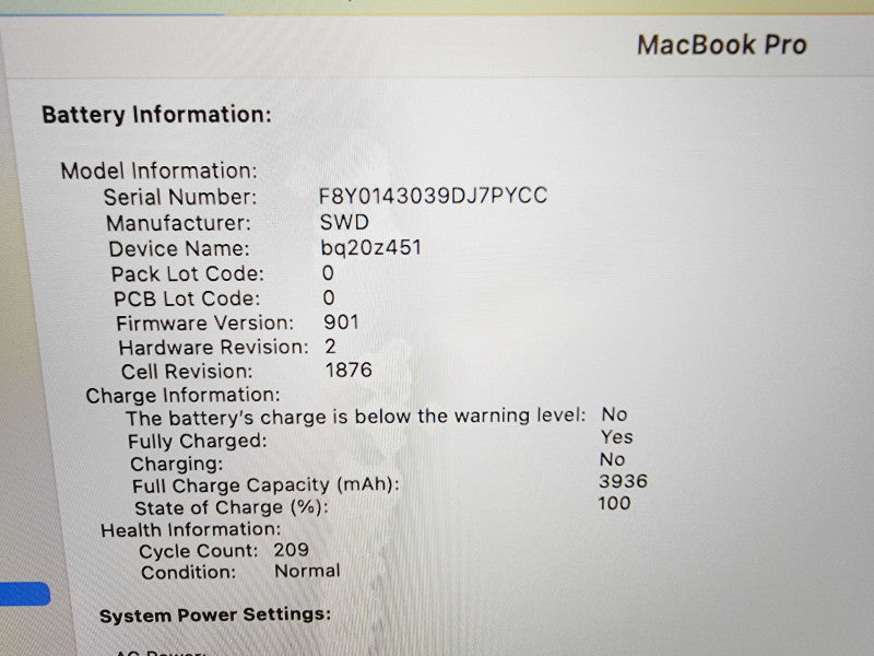 Apple Macbook Pro 2019 13\\" 4-Core i7-8569U @ 2.8GHz 16GB DDR3 512GB SSD (