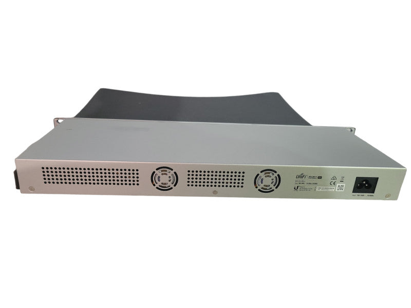 Ubiquiti USG-PRO-4 UniFi Security Gateway Pro with 4xRJ45 2xSFP !