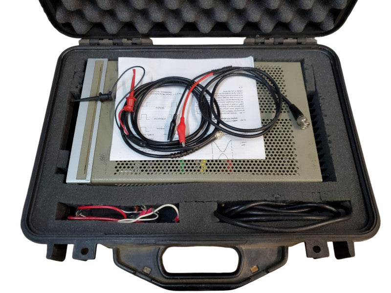 HP 8111A Pulse/Function Generator w/ Case and Accessories @