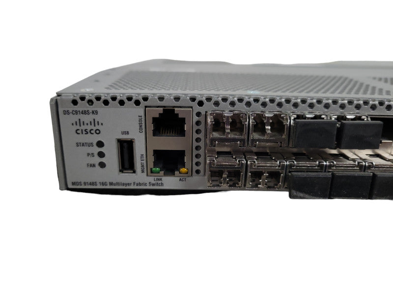 Cisco DS-C9148S-K9 V01 48-Port 16GB Multilayer Fabric Network Switch !