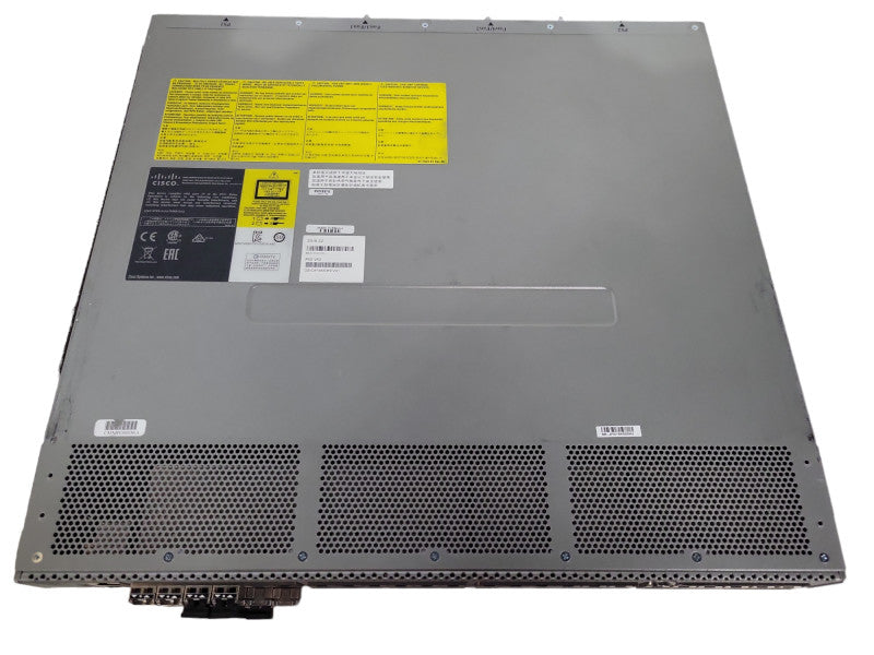 Cisco DS-C9148S-K9 V01 48-Port 16GB Multilayer Fabric Network Switch !