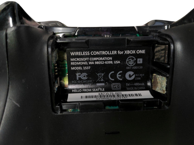 Microsoft Xbox One Wireless Controller Black 1537, READ