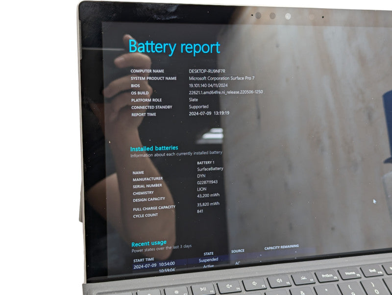 Surface Pro 7 Intel Core i5-1035G4 @ 1.10Ghz 8GB RAM & 256GB SSD 1866 -