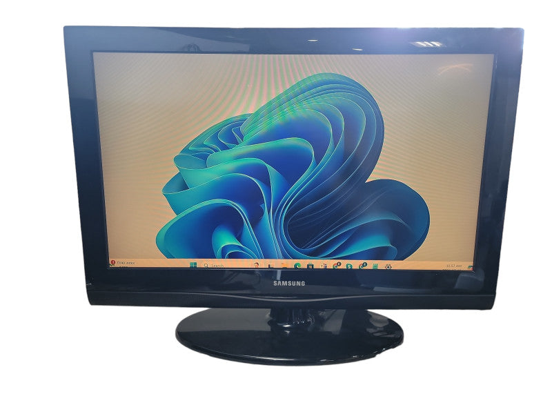 Samsung LN32C350 32\\" LCD HDTV