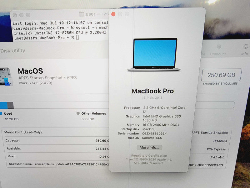 Apple Macbook Pro 2018 15\\" 6-Core i7-8750H @ 2.2GHz 16GB DDR4 256GB SSD Radeon Pro 555X 4GB (