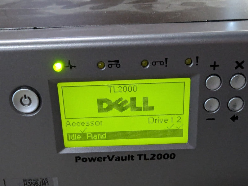 DELL PowerVault TL2000 Tape Library 2U 24 BAY NO TAPES 2x IBM LTO 4  Q-
