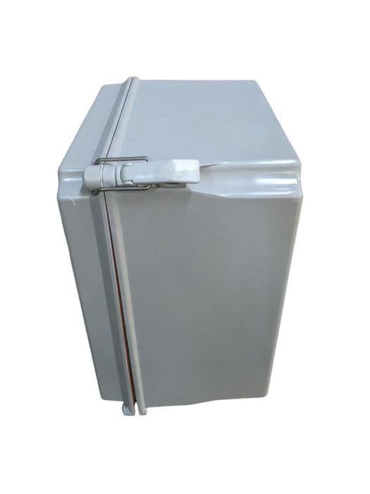 Hoffman Enclosure Junction Box | 10\\"L X 7.99\\"W X 6.31\\"H  | A1086CHQRFGW/SPL