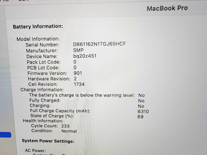 Apple Macbook Pro 2018 15\\" 6-Core i7-8750H @ 2.2GHz 16GB DDR4 256GB SSD Radeon Pro 555x 4GB (
