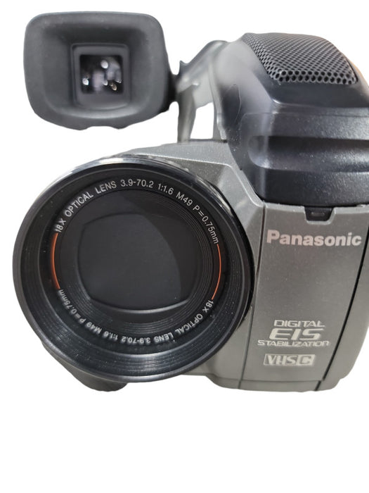 Panasonic Palmcorder VHSC Model PV-L450D-K W/ Carry Bag, Battery and Chager
