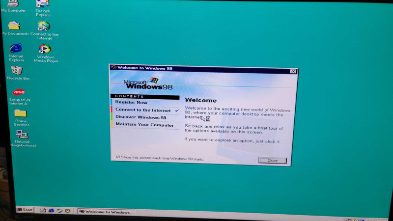 Compaq Deskpro EN - Intel Pentium III 860MHz | 128MB | 14GB HDD %