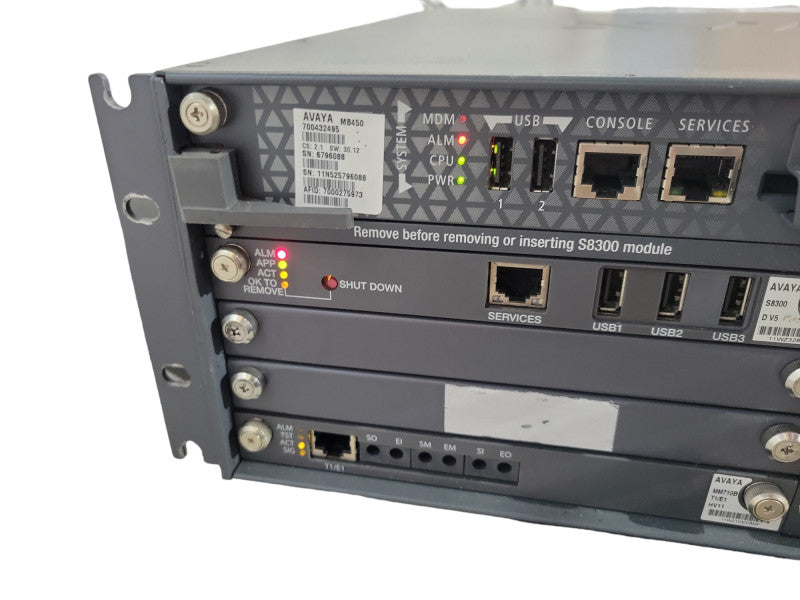 Avaya G450 Chassis w/ 2x MM710B, S8300 | 2x PSU !