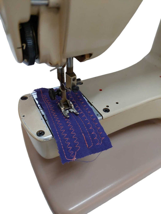 Vintage ELNA SuperMatic Sewing Machine Switzerland Model: 722010 =