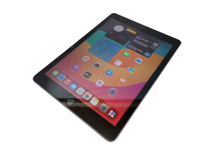 Apple iPad 6th Gen - 128GB - Gray [Read] (