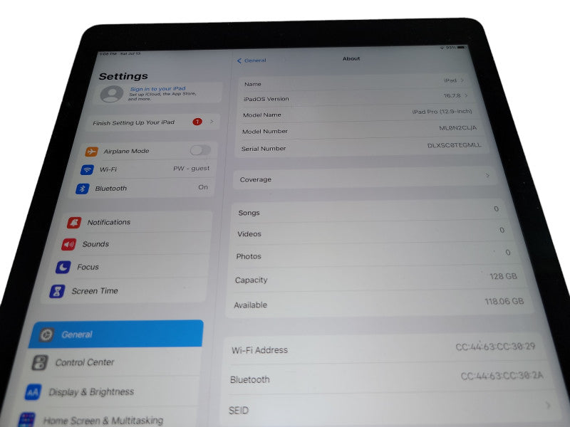 Apple iPad Pro 12.9\\" - 128GB - Silver (