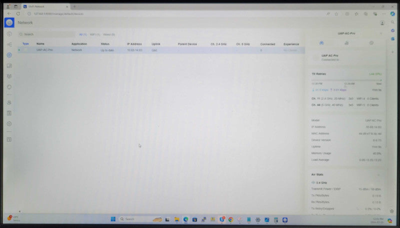 Ubiquiti UniFi AP UAP-AC-PRO Wireless Access Point, Factory Reset, READ _