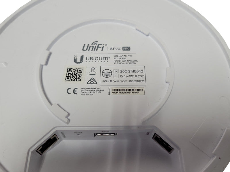 Ubiquiti Networks UAP-AC-PRO Wireless Access Point, Factory reset Q_