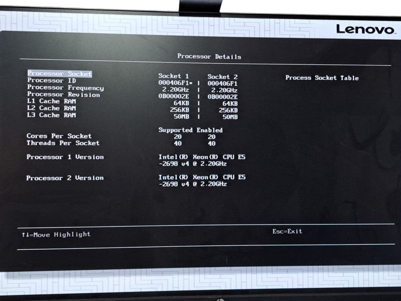 Lenovo x3550 M5 1U 4x2.5\\" | 2x Xeon E5-2698 v4 @2.2GHz 20C, 64GB DDR4, MRaid