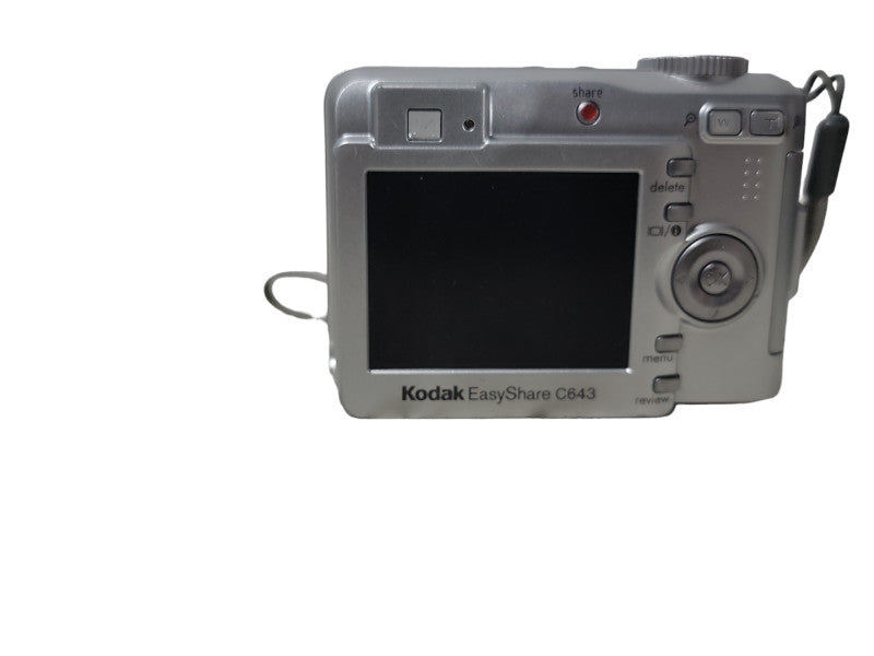 Kodak EasyShare C643 Silver 2.4\\" LCD 6.1MP 3X Optical Zoom Digital Camera