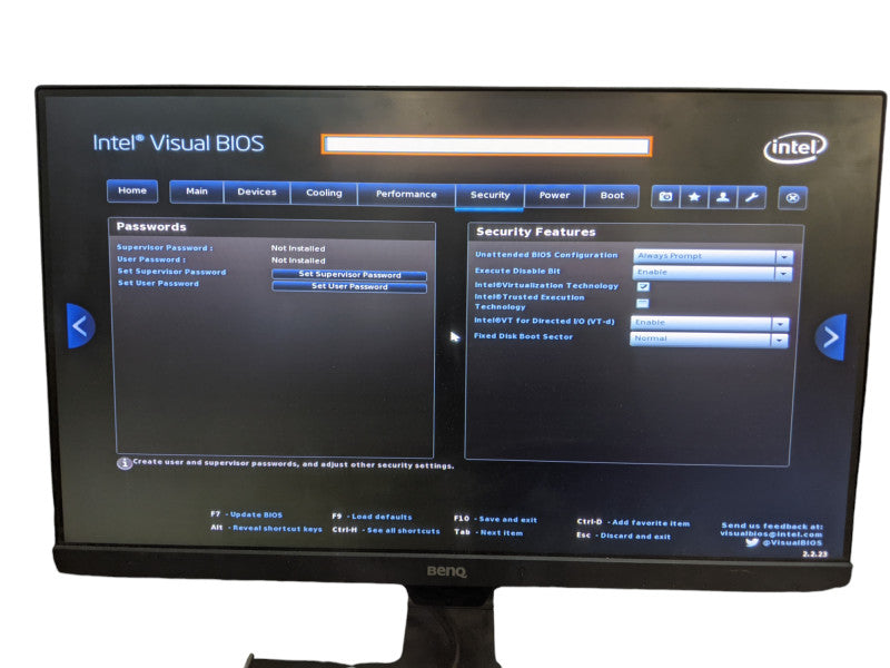 Intel NUC NUC5i5MYHE | Core i5-5300U | 4GB DDR3 | No HDD