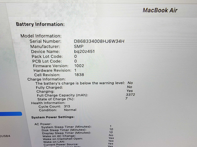 Apple Macbook Air Retina 2018 13\\" 2-Core i5-8210Y @ 1.6GHz 8GB DDR3 256GB SSD (