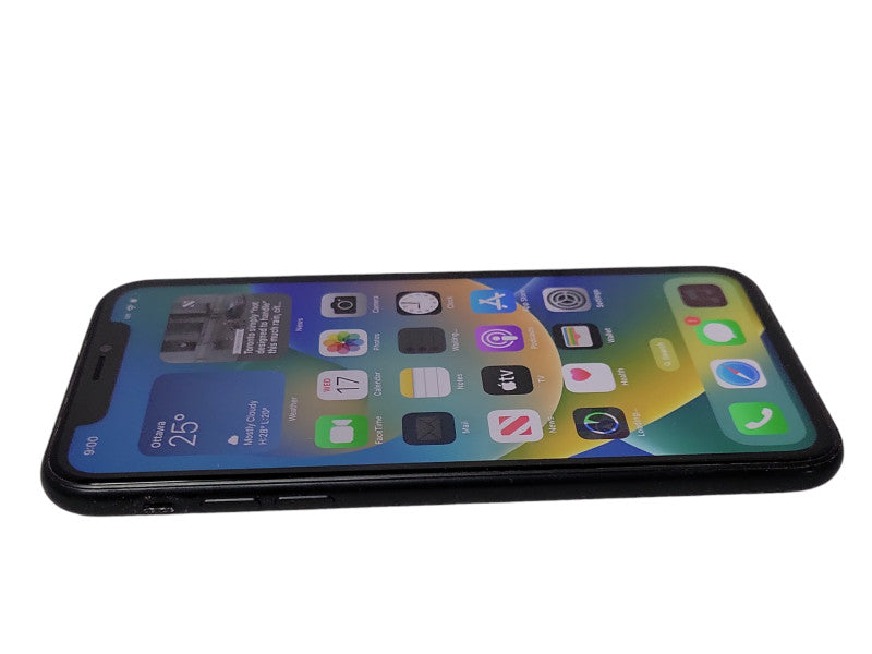 Apple iPhone XR 64GB unlocked phone Q_