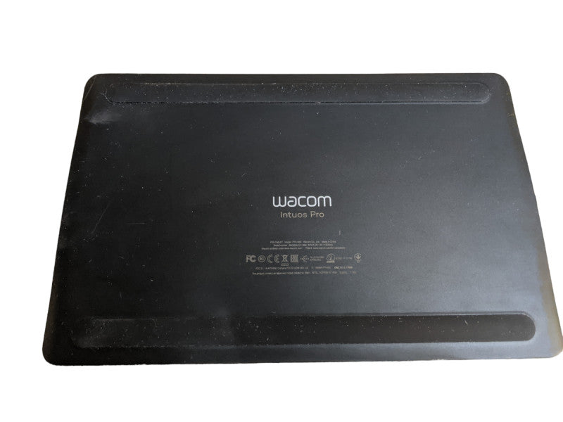 Wacom PTH660 Intuos Pro Graphic Tablet