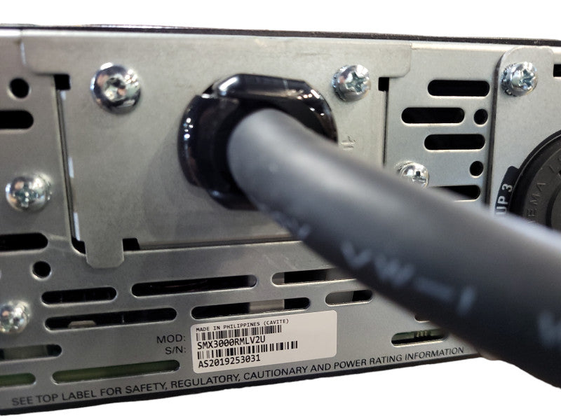 APC SMX3000RMLV2UNC Smart-UPS 3000VA 2700W 120V Battery Power Backup    $