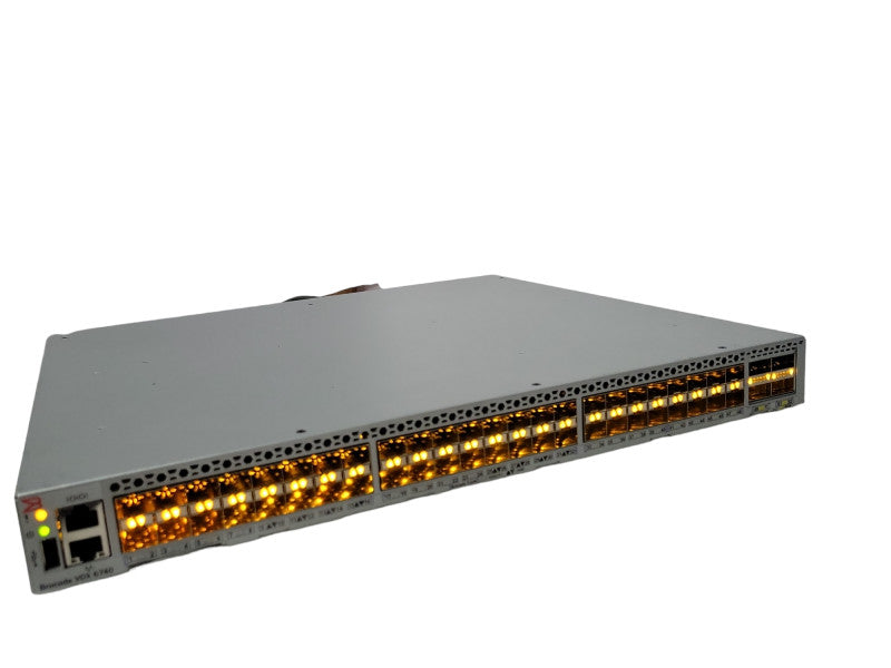 Brocade BR-VDX6740-24-R 48x 1/10GbE SFP+ + 4x 40Gb QSFP+ Switch READ _